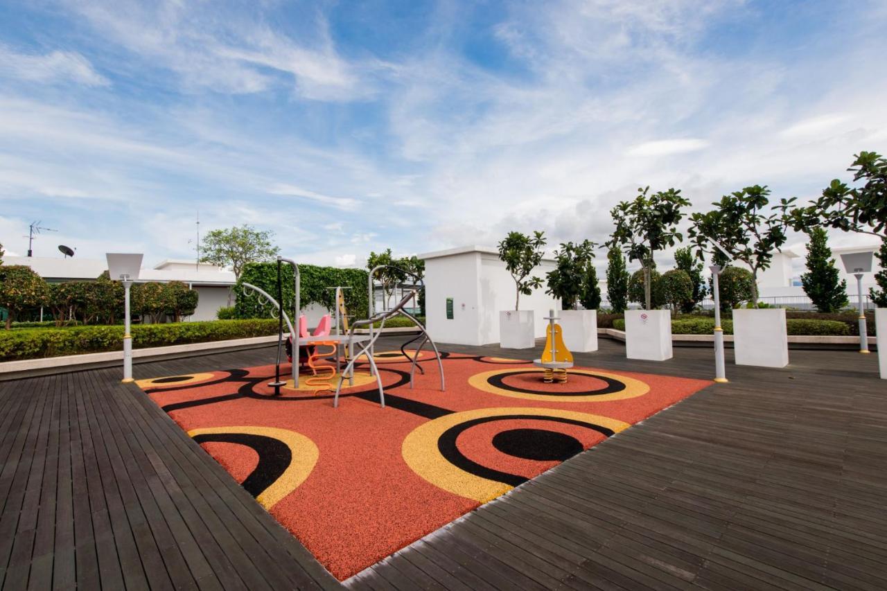 Sutera Avenue Toons Suites By Pinstay Kota Kinabalu Eksteriør bilde